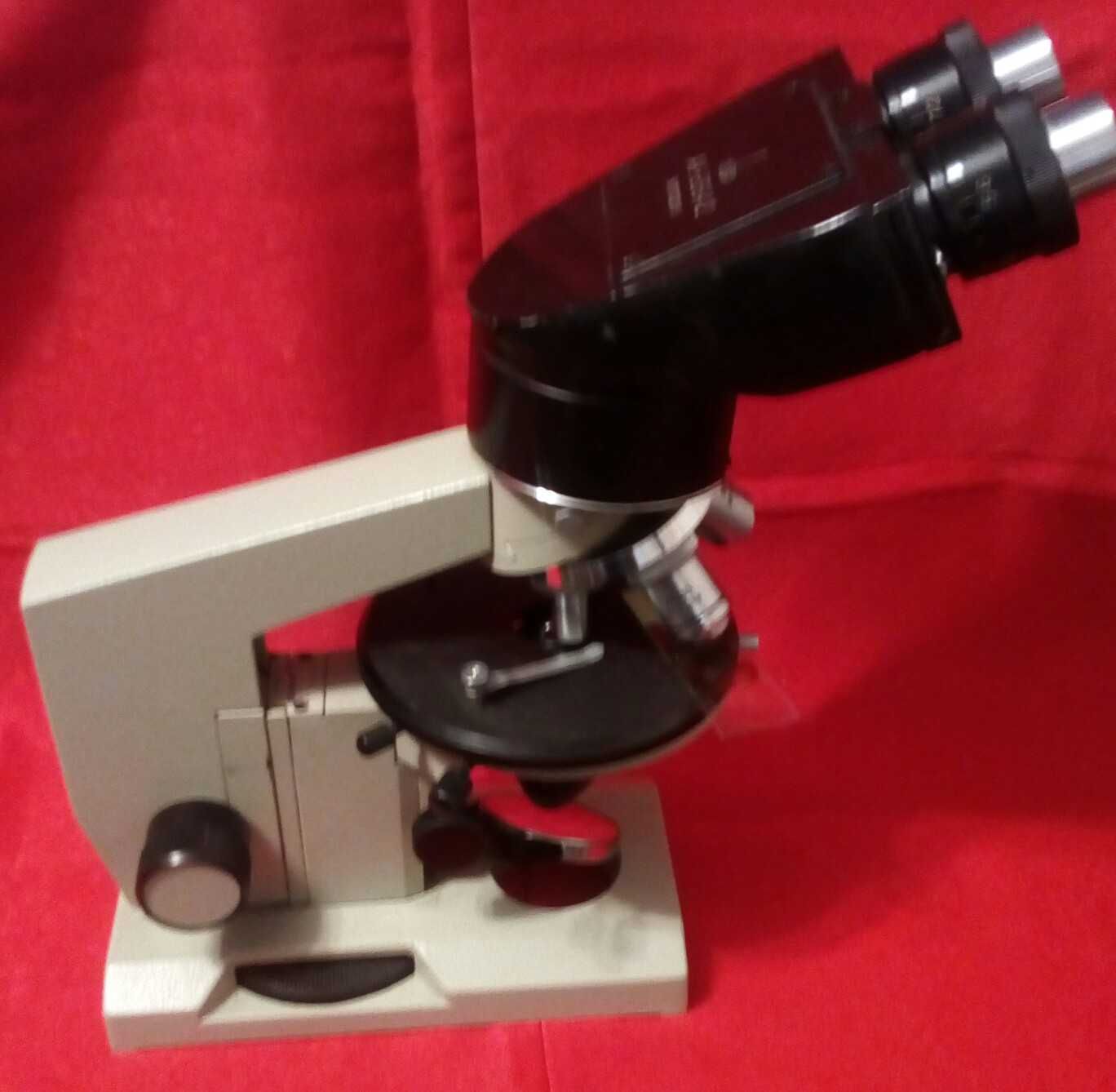 Микроскоп ЛОМО БИОЛАМ Р11 с моно- и бино- окулярни приставки