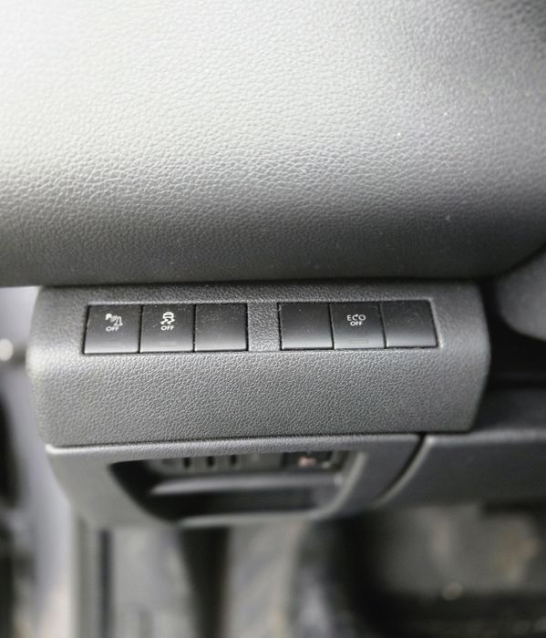 Peugeout 5008 1.6 hdi