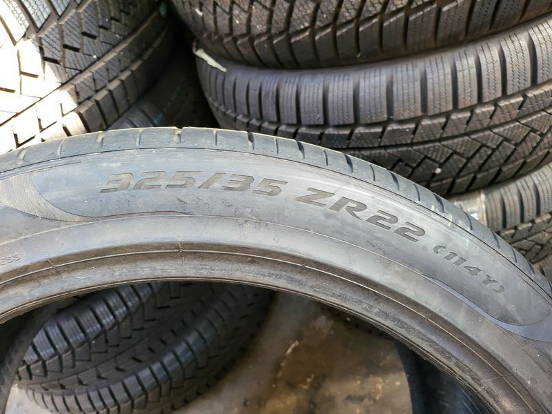 325/35/22 PIRELLI 1бр
