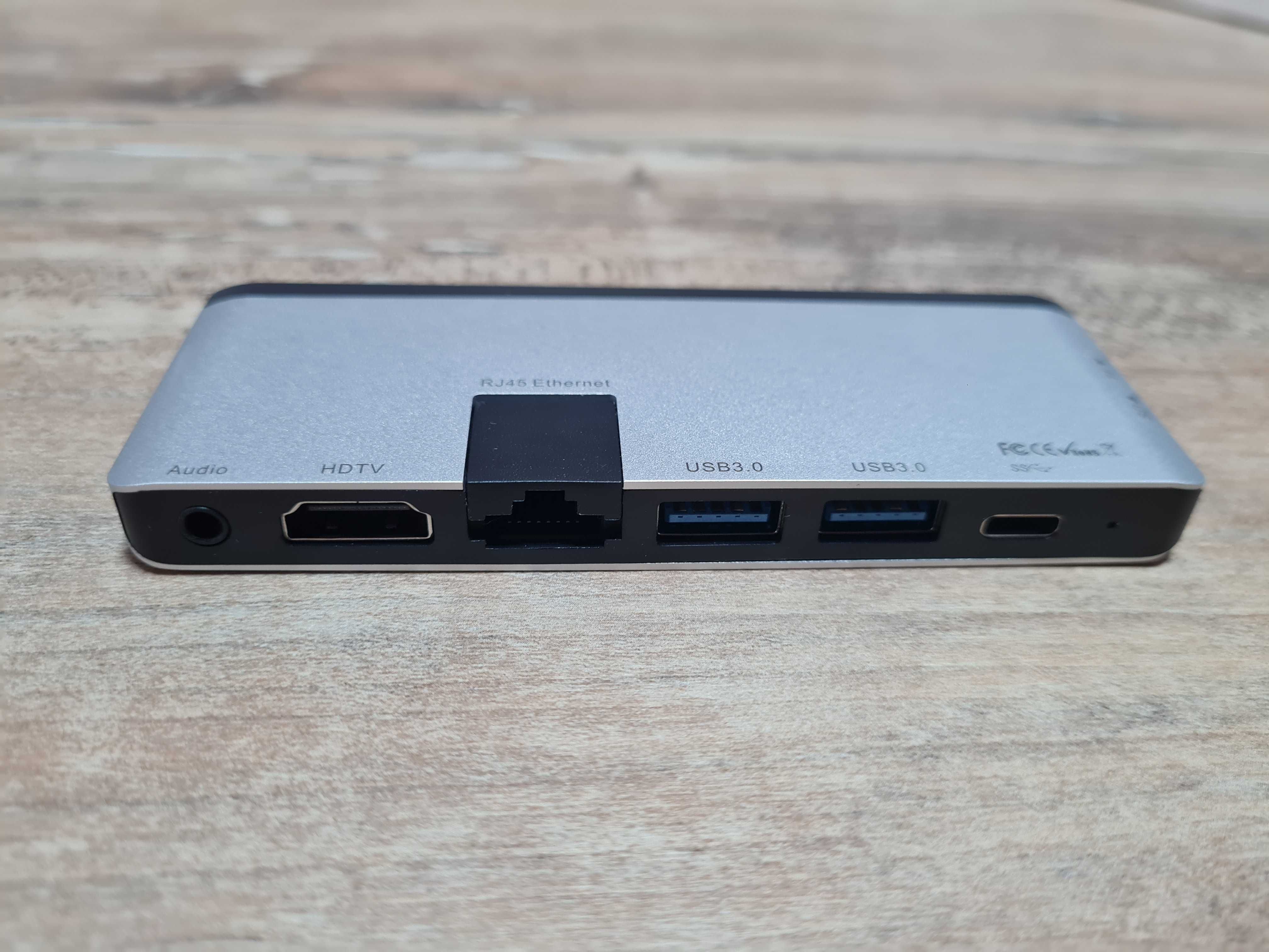 Statie de Andocare Surface Pro 9/X, 100W, thunderbolt 4, Negociabil