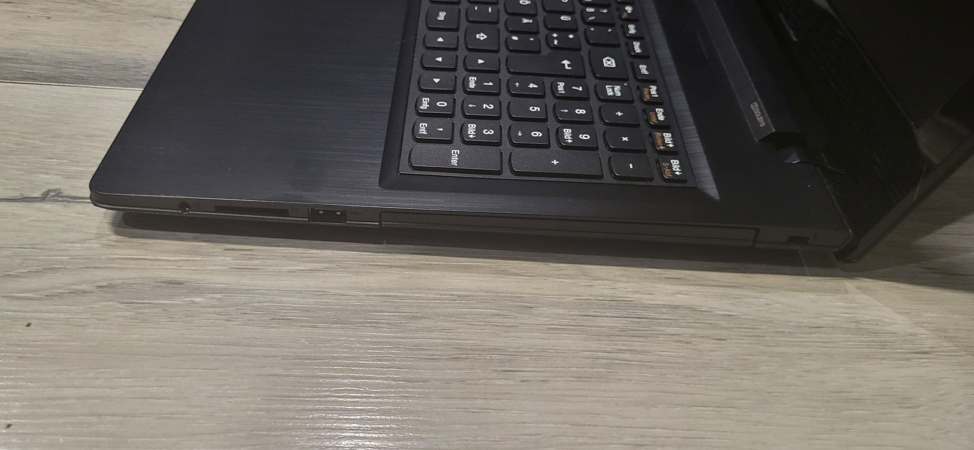 Lenovo G50-70-i3 4030u/8гб/256гб ссд