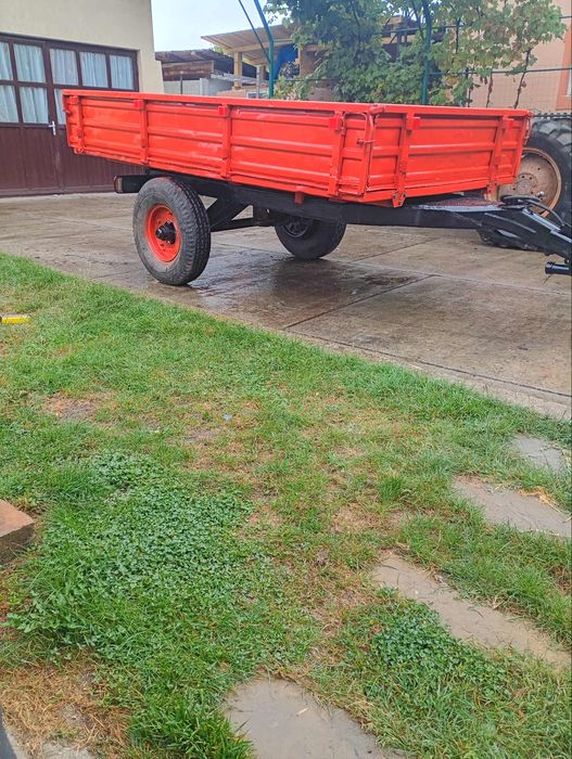 Remorca basculabila de medgidia