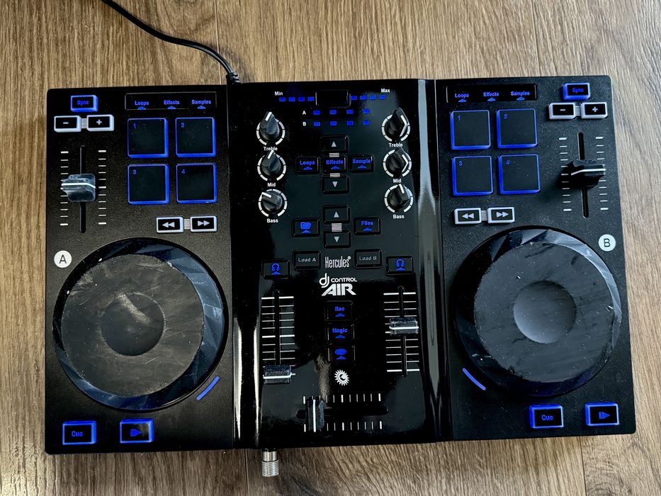 Hercules DJ control Air пулт/ миксер/ конзола