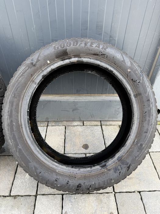 GoodYear 195/55/16 Зимни 4 бр Дот 18г