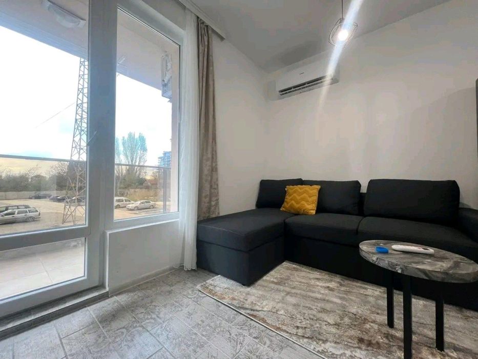 Дава се под наем Едностаен апартамент в Пловдив, Христо Смирненски - 35 кв.м за 265 € - Снимка #1