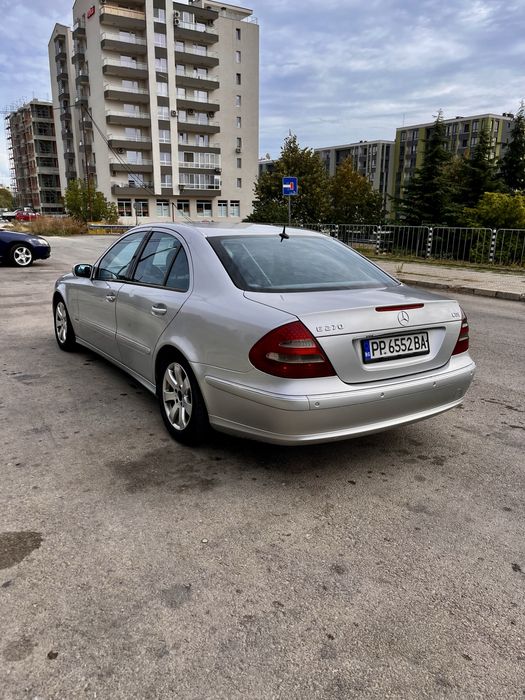 Mercedes-Benz E 270