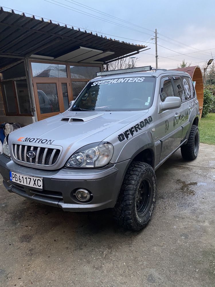 Джип Hyundai terracan 2.9 ръчка