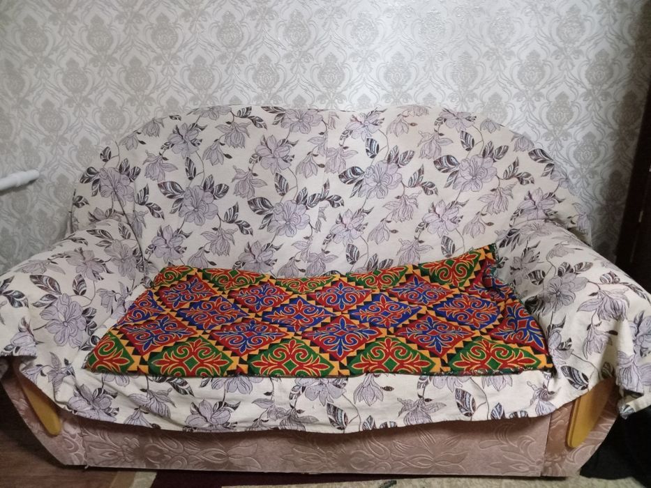 Продам: диваны, кресло