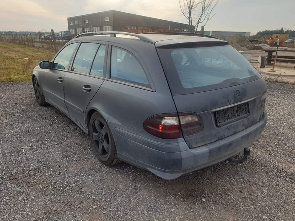 Mercedes E220 W211 OM646 авангард на части!!!