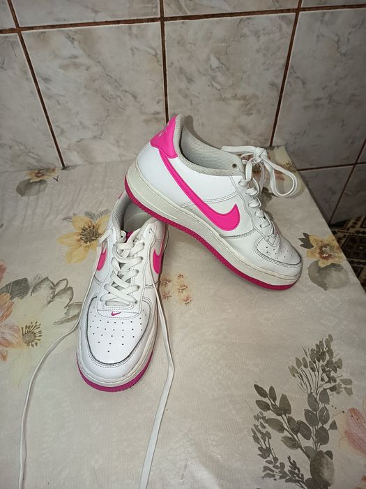 Vând Nike Air Force Max 1