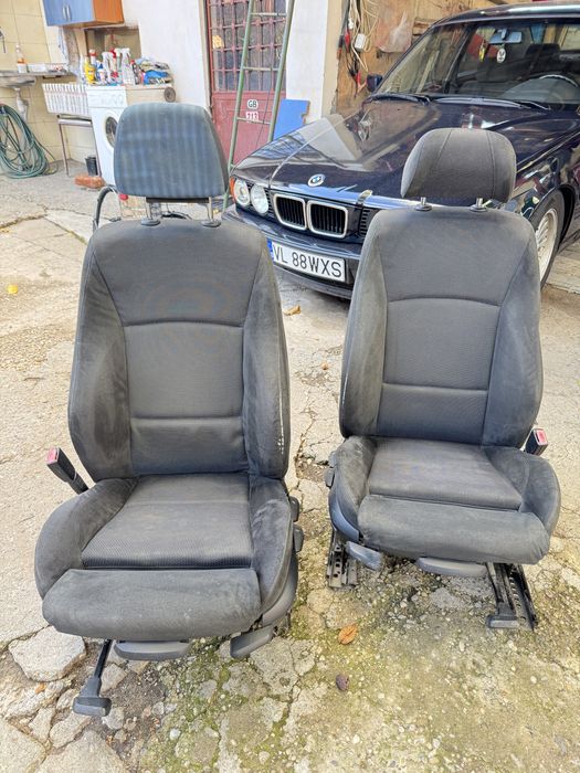 Vand Scaune Recaro BMW e90/91/87 si navi mica