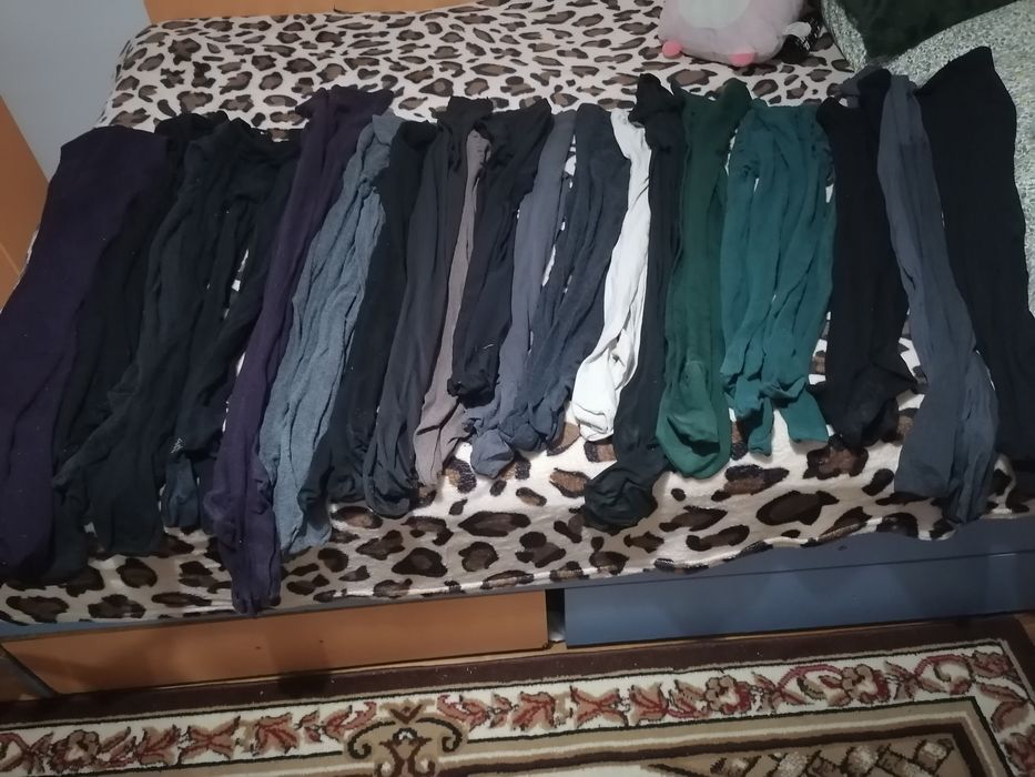 REDUCERE : 50 perechi de strampi