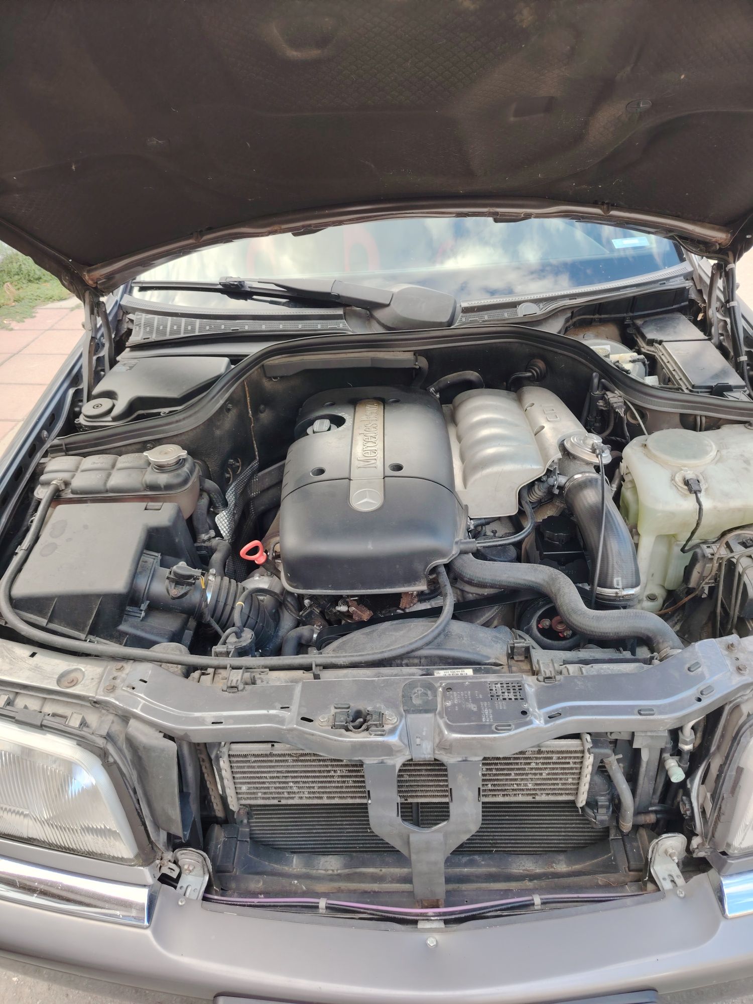 Mercedes-Benz C 220