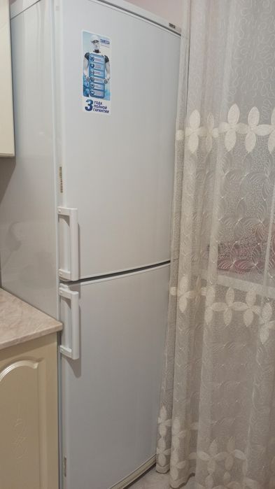 Срочно холодильник