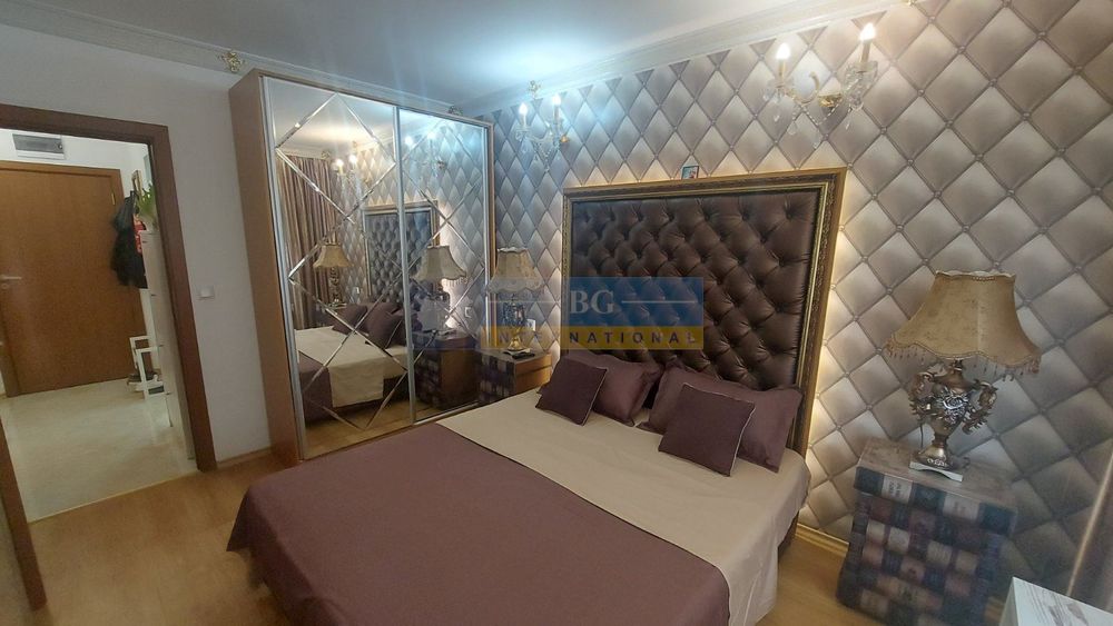 Продава се Двустаен апартамент в к.к. Слънчев бряг - 62 кв.м за 1492 €/кв.м - Снимка #4