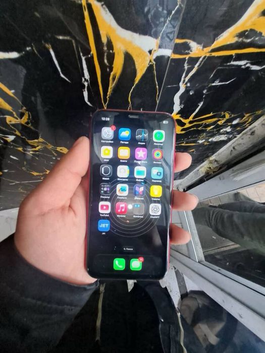 iPhone 11 128 talik