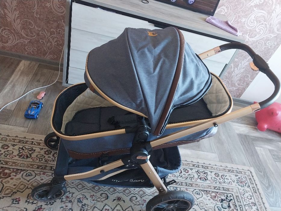 Продам коляску в отличном состоянии. За20тщ