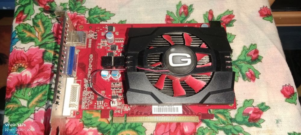 Продаю видео карту