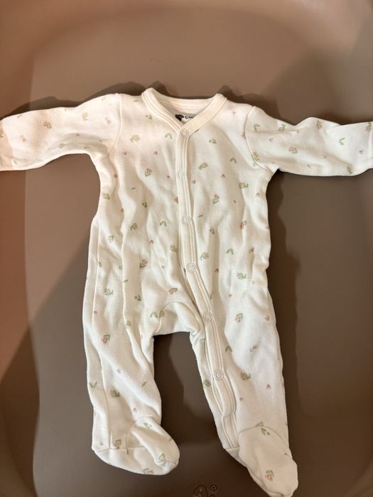 Лот бебешки дрехи