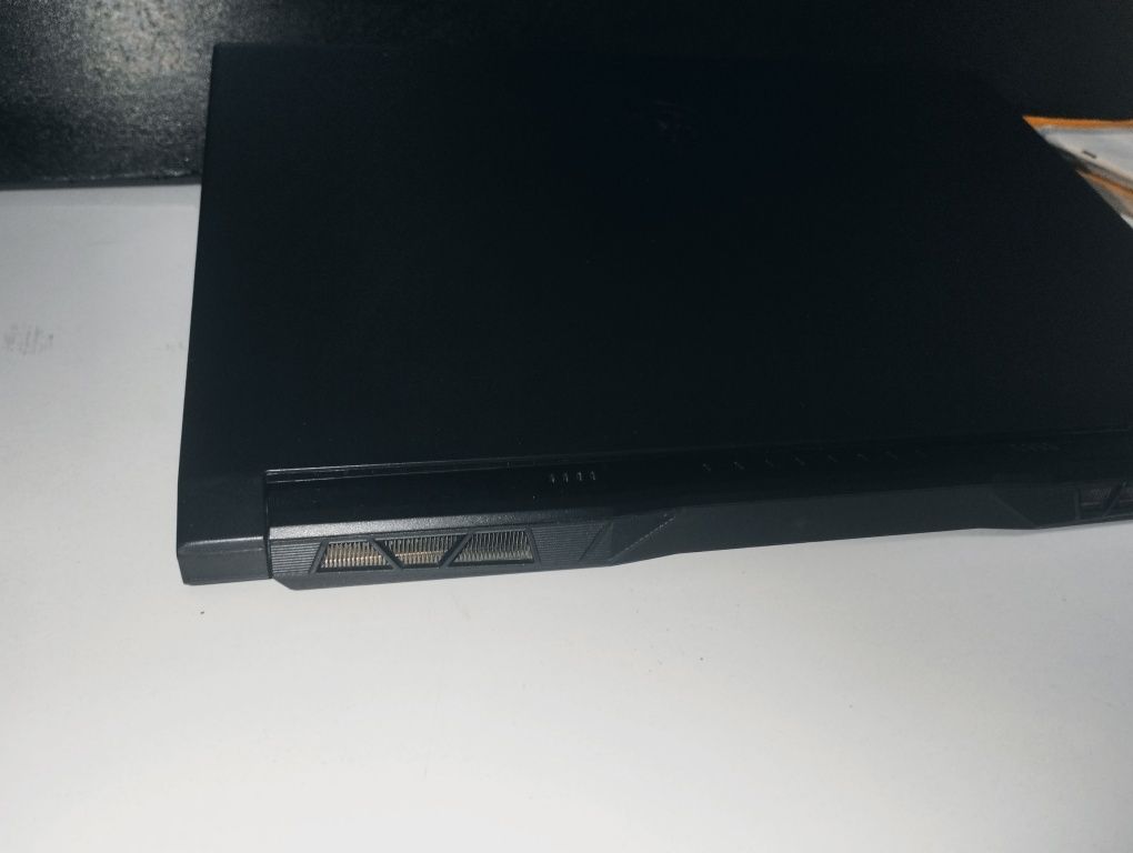 MSI Katan GF66 11UE