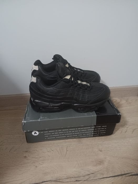 Nike  Air  Max  95