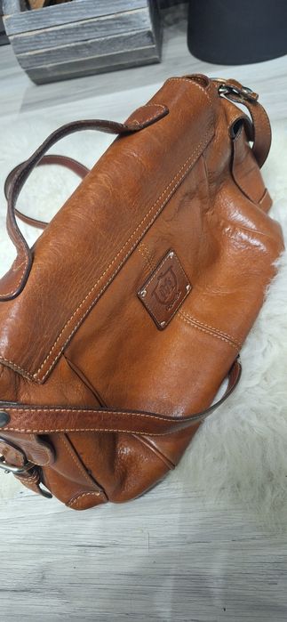 Geanta Massimo Dutti