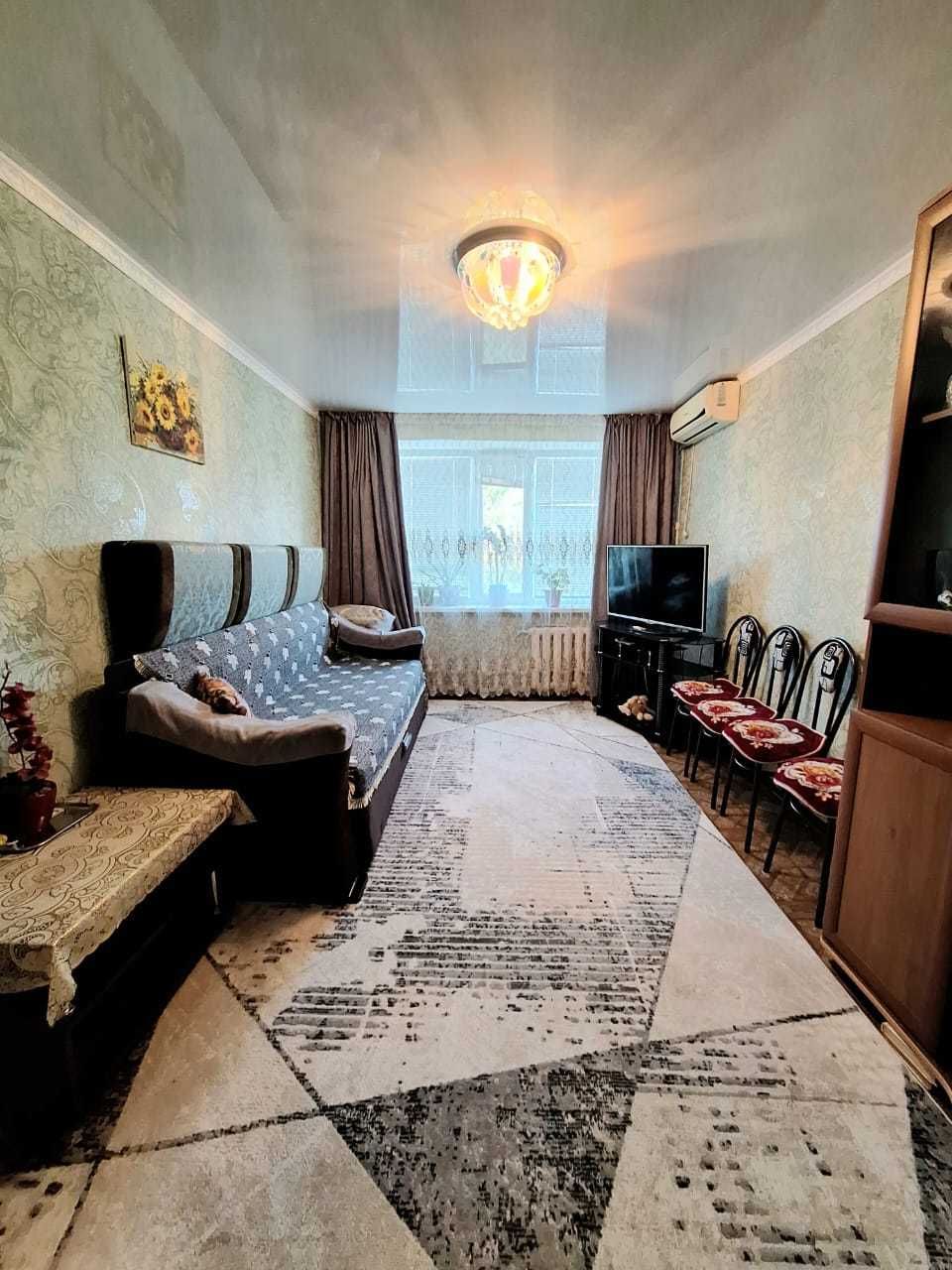 Продаётся 2 комн. квартира, район Автопарк