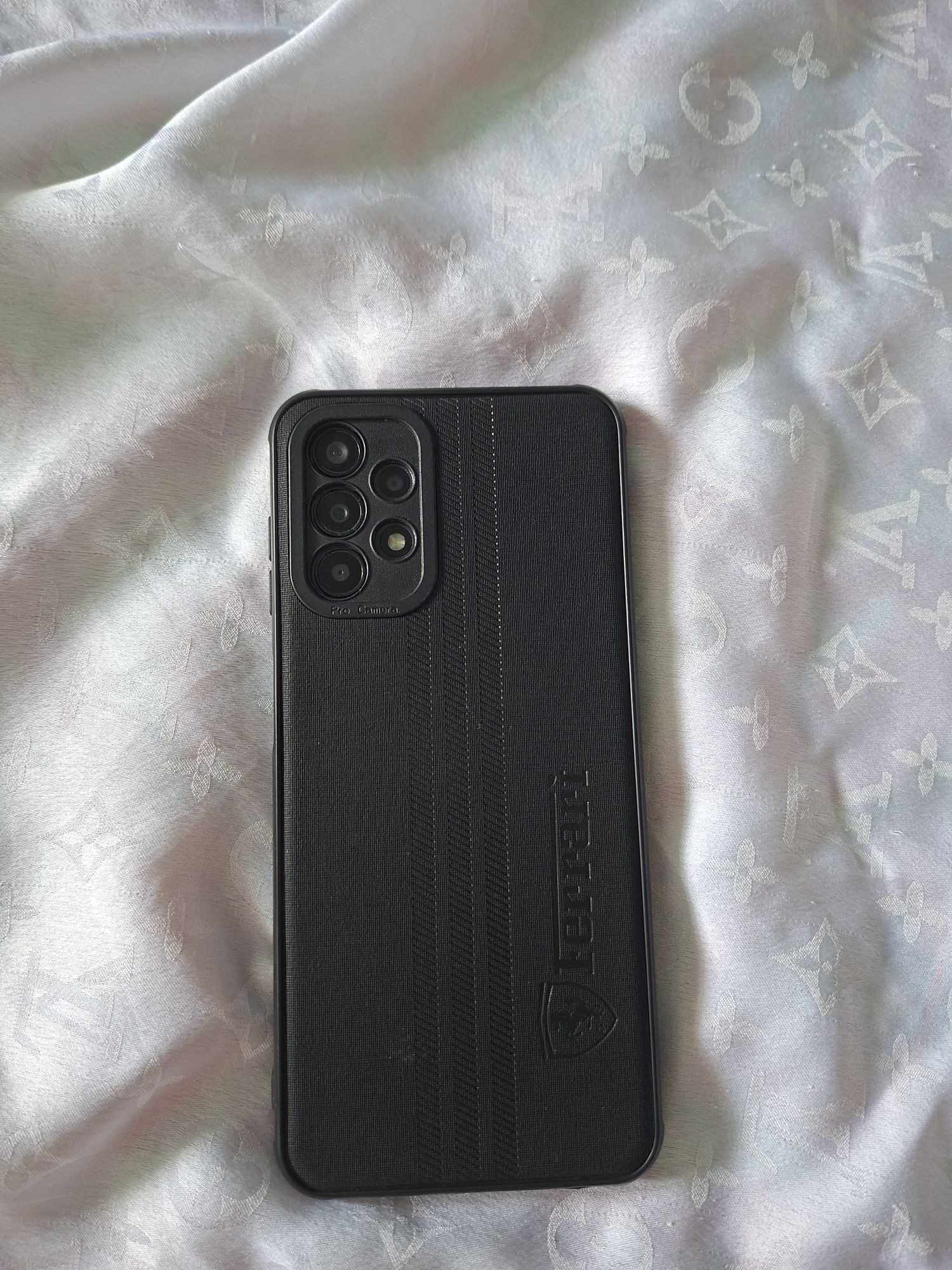 Samsung A13 holati yaxshi
