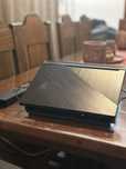 Vând laptop de gaming ASUS ROG Strix G15