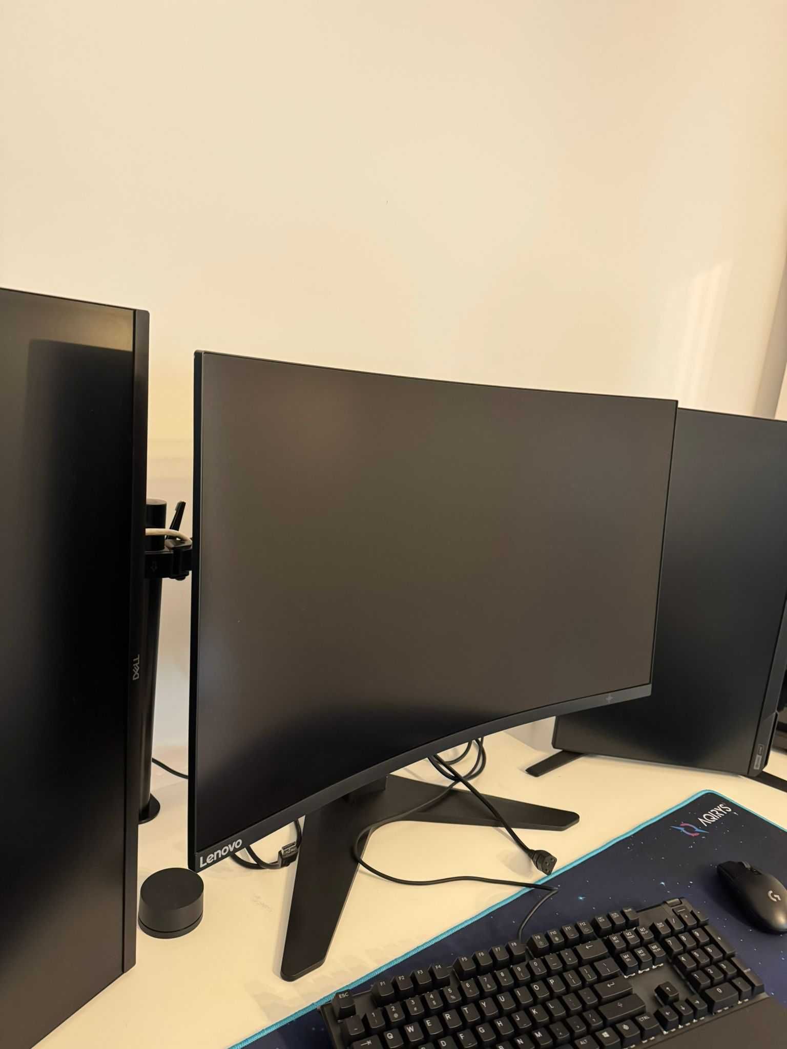 Monitor Gaming  Lenovo 31.5", Curved, 144hz