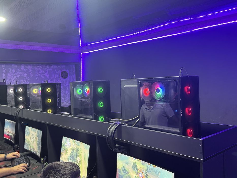 game club sotiladi 10ta kompp