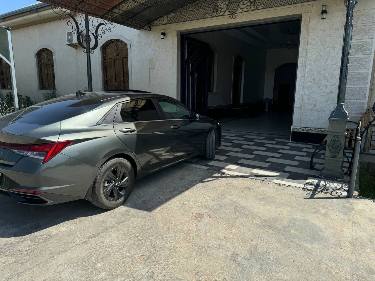 Hyundai Elantra 2022г фулл позиция