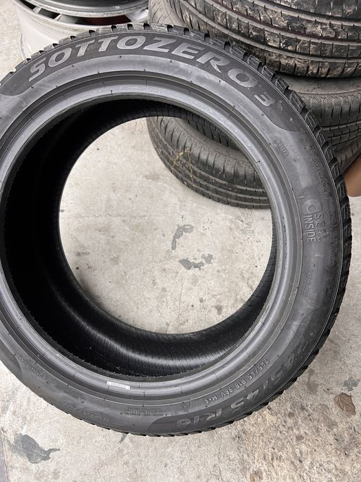 2 anvelope iarna 245/45/18 , Pirelli , DOT 2021 !