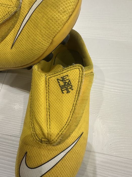 Nike детски бутонки Neymar Jr. размер 28