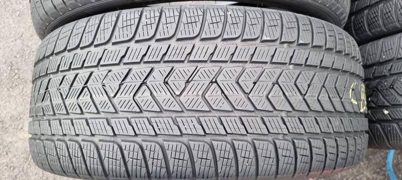 275/40/22.PIRELLI 4бр