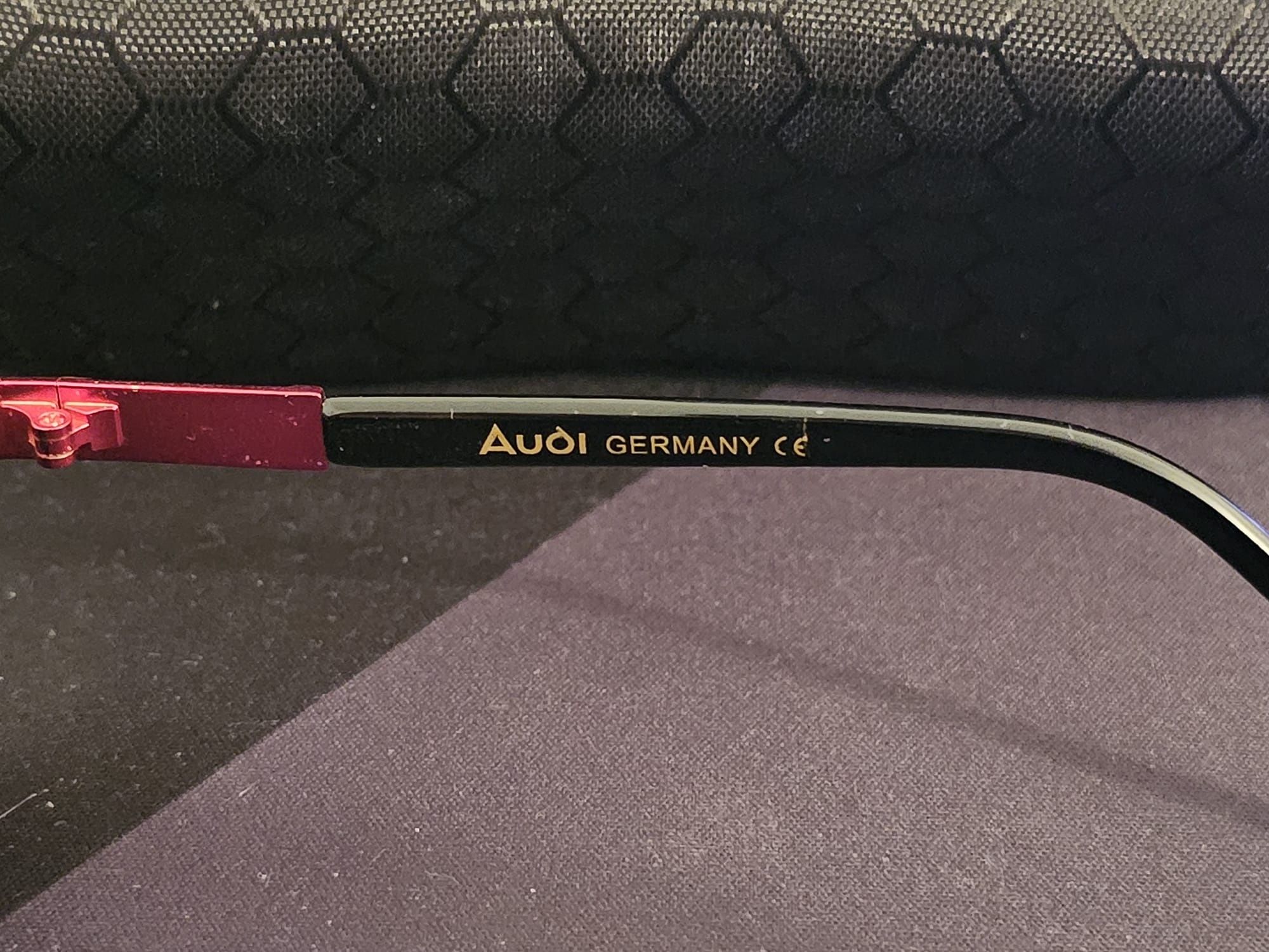 Ochelari de soare Audi