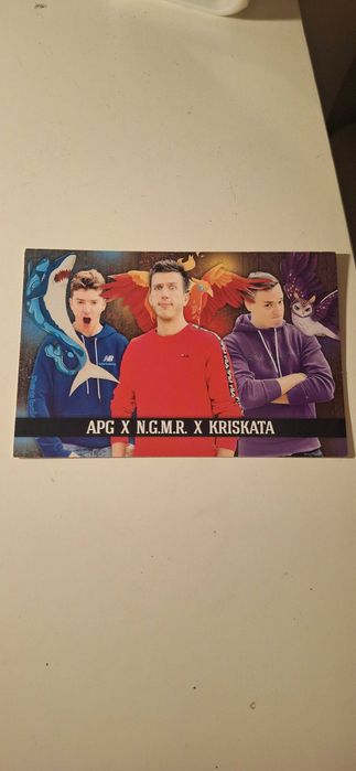 Трилогия В трите края на света меки корици 3 бр книги + специални неща