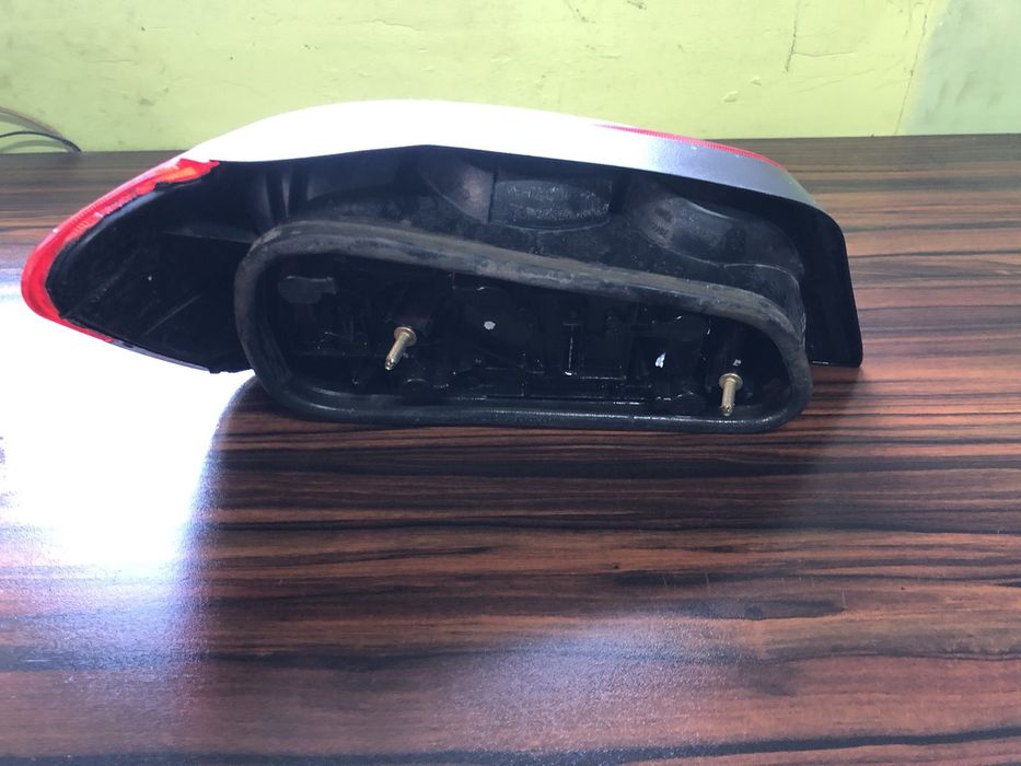 Стоп десен Peugeot 306 модел 1997-2001г. Valeo2321D. #062V.