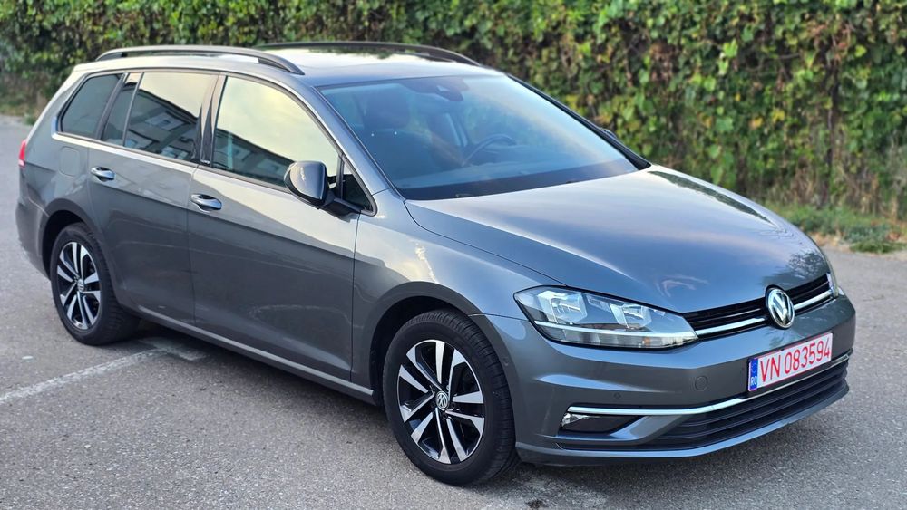 Volkswagen Golf VW Golf IQ.DRiVE 1.6 tdi, PANORAMIC, ACC, LaneAssist, Camera,BlindSpot