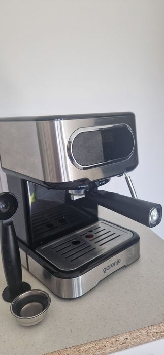 Mașina de cafea Gorenje