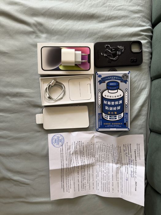 Продам Айфон 14 128гб