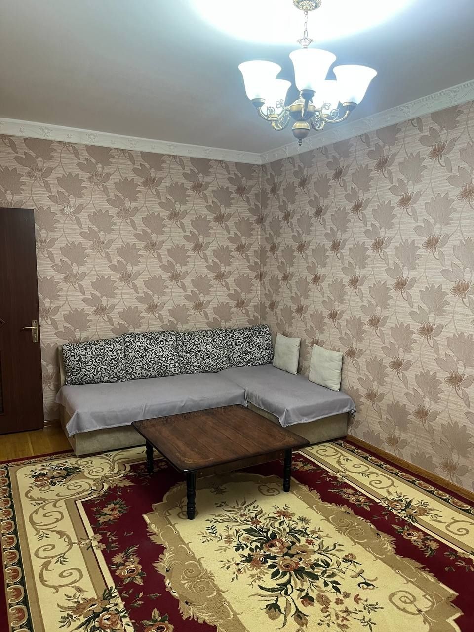 4х комнатная квартира аренда