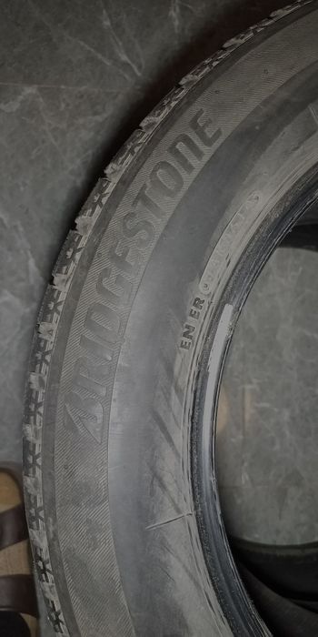 Продам шины и диски зимние.