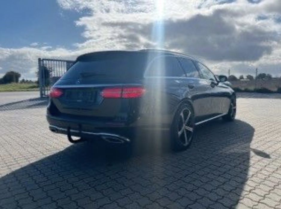 Mercedes E Class 220