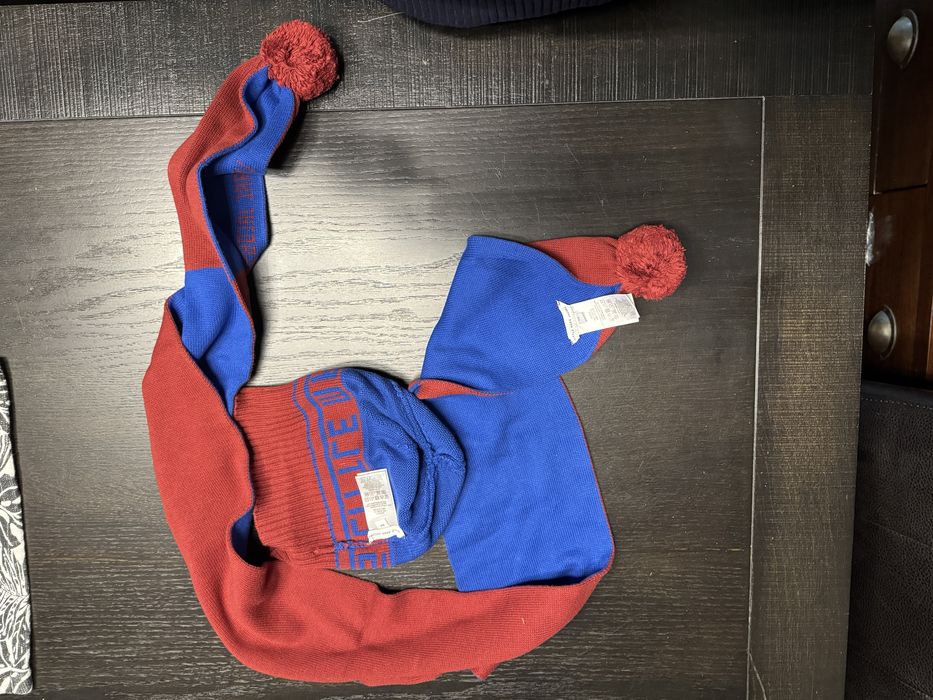 Set caciula+fular marc jacobs