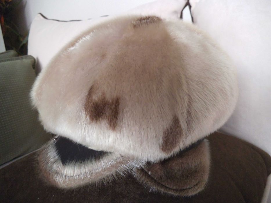 Шапка от тюленова кожа