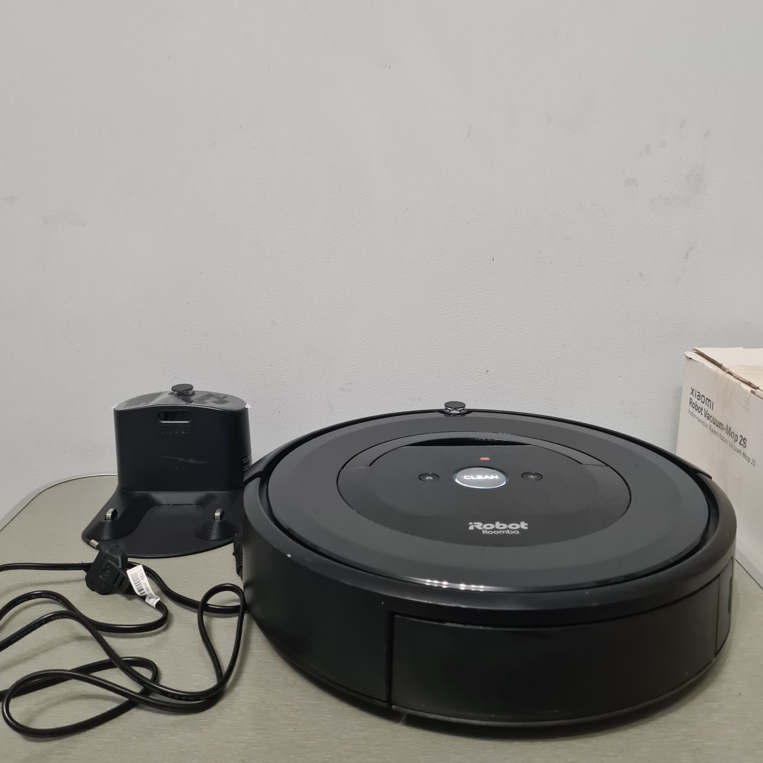 Прахосмукачка робот iRobot Roomba e6, Animal, WiFi App, 2 четки, глас