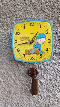 Стар стенен часовник - Маяк - детски - Сделано в СССР