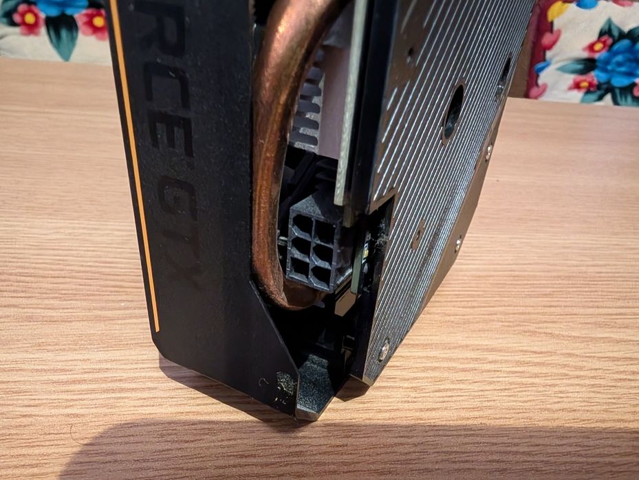 Placa video ASUS GeForce GTX 1650 TUF gaming