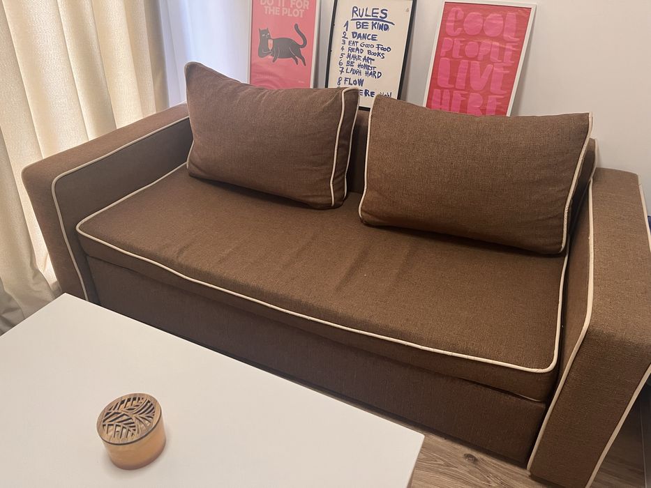 Разтегателен диван